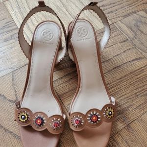 Tory Burch Marguerite flower sandals